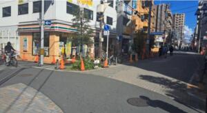 蕨駅東口近くのセブンイレブン